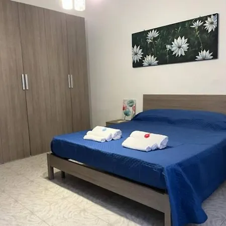 Casa Sofia - Vacanze A 300mt Dal Mare!