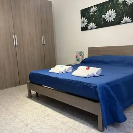 Casa Sofia - Vacanze A 300mt Dal Mare! Tatil Evi